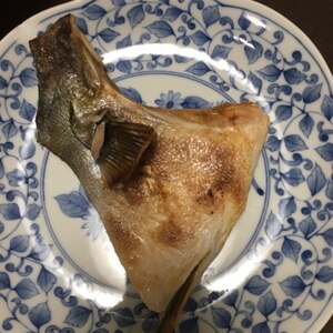 ぶりかまの塩焼き